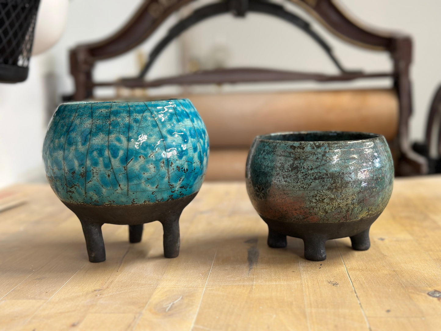 Stor rakuskål på ben